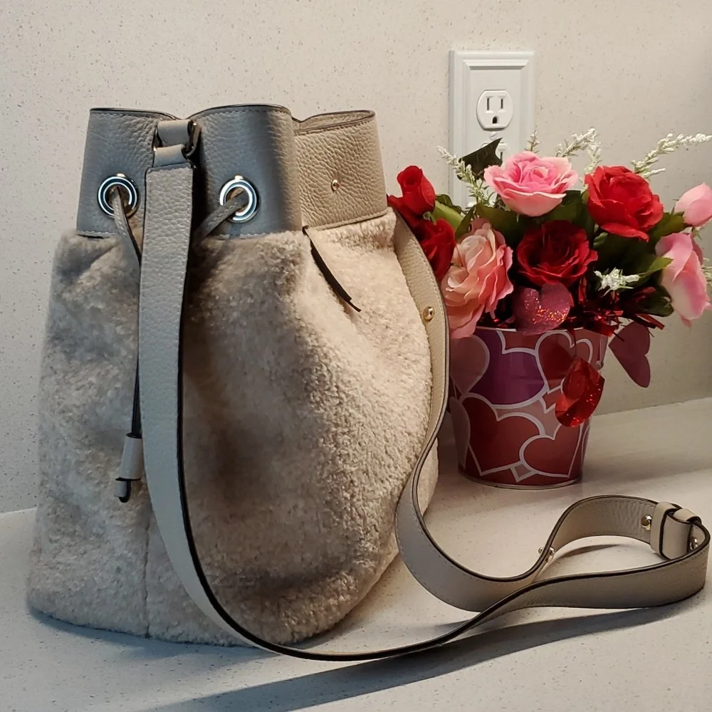 KATE SPADE Fluffy crossbody bucket bag